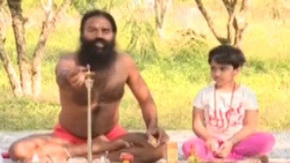 યોગ ભગાવે રોગ: દીપકનું ત્રાટક કરવાથી આંખોનું તેજ વધારો, જુઓ ગુજરાતી ન્યુઝ