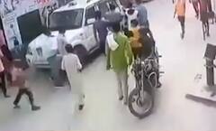 Shamli में दबंगों ने SDM पर बोला हमला, CCTV में कैद हुई घटना