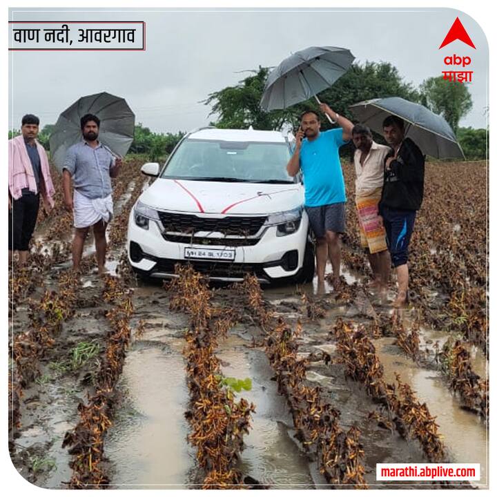 तर नऊ गावांना अद्यापही पुरांचा वेढा आहे. 104 गावांचा अद्यापही संपर्क तुटलेला आहे. पुरात 777 लोक अडकले होते. एकूण 1101 लोकांना सुरक्षित स्थळी हलवलं असल्याची माहिती  विभागीय आयुक्त कार्यालयानं सांगितलं आहे.