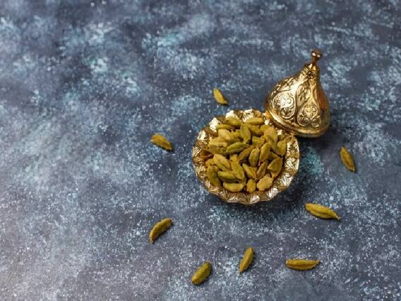 Elaichi Water: Know The Health Benefits Of Drinking Cardamom Water Early Morning