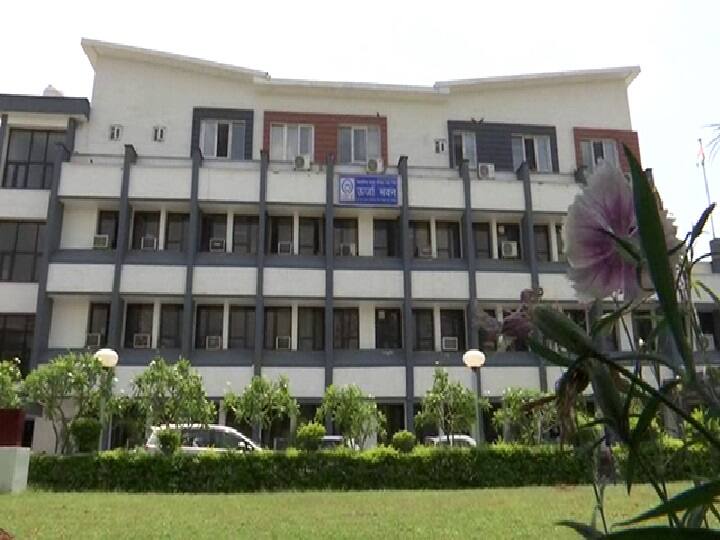 Uttarakhand Court Case: एक साल बाद कोर्ट के आदेश पर दर्ज हुआ मुकदमा, पीड़ित परिवार लगा रहा है इंसाफ की गुहार Uttarakhand After one year case was filed on the order of the court ann Uttarakhand Court Case: एक साल बाद कोर्ट के आदेश पर दर्ज हुआ मुकदमा, पीड़ित परिवार लगा रहा है इंसाफ की गुहार