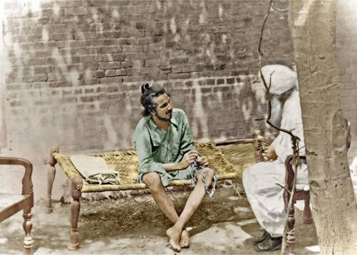दिल्लीच्या सेंट्रल असेम्ब्लीमध्ये त्याने बॉम्ब फोडला आणि इंग्रजी सत्तेला खुलं आव्हान दिलं.