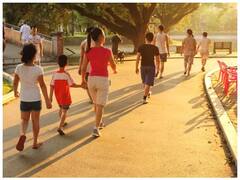 बच्चों को डिप्रेशन से रखना चाहते हैं दूर, स्पोर्ट्स में शिरकत जरूर कराएं पैरेंट्स