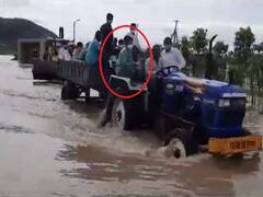 Sircilla: వరద ముంపులో సిరిసిల్ల కలెక్టరేట్.. లోపలే చిక్కుకున్న కలెక్టర్, బయటికి ఇలా..