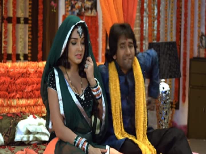 Bhojpuri Song: Bhojpuri Actor Nirahua and Amrapali Dubey Song Jaiye Da Ae Jaan E Ta Jagahe Pe Jata Goes Viral Video Here Bhojpuri Song: Nirahua और Amrapali Dubey की रोमांटिक जोड़ी फिर बना रही दर्शकों को दीवाना, देखें वीडियो