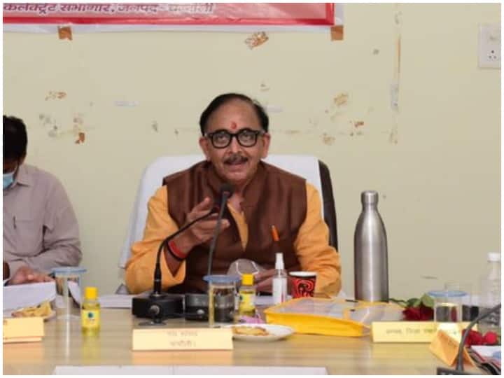 Union Minister Mahendra Nath Pandey target SP BSP while supporting expansion of Yogi cabinet ANN UP Politics: केंद्रीय मंत्री डॉ महेंद्र नाथ पांडे ने विपक्षी पार्टियों पर साधा निशाना, योगी मंत्रिमंडल विस्तार को बताया कारगर