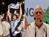 Congress Crisis: पार्टी नेतृत्व पर कपिल सिब्बल के बयान से फूटा गुस्सा, घर के बाहर कांग्रेस कार्यकर्ताओं का प्रदर्शन- Pics