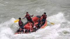 Darjeeling: তিস্তা আর রঙ্গিতের বুকে উথালপাথাল স্রোতে তরী, কালিম্পংয়ে ফের চালু রিভার রাফটিং