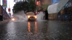 Kolkata Rain: নিম্নচাপের জের, আজ দক্ষিণবঙ্গে সারাদিন বৃষ্টিপাতের সম্ভাবনা | Bangla News