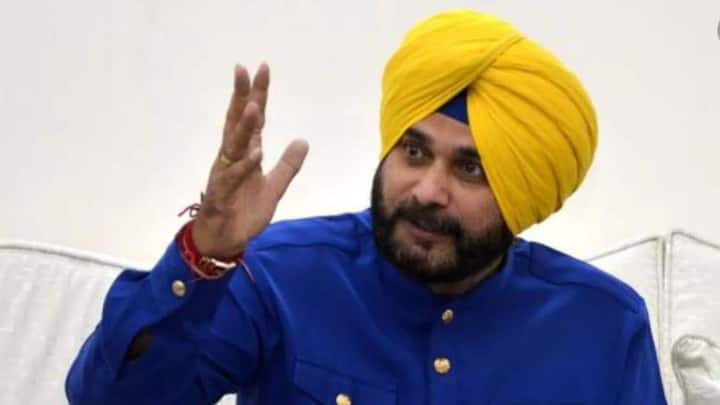 Navjot Sidhu Reiterates Demand For 'Justice In Sacrilege Cases' And Removal Of Punjab DGP, AG Navjot Sidhu Reiterates Demand For 'Justice In Sacrilege Cases' And Removal Of Punjab DGP, AG