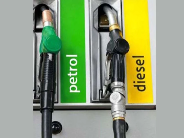 Petrol, Diesel Price : மீண்டும் ரூ.100ஐ நெருங்கும் பெட்ரோல்.. இன்றைய விலை நிலவரம்!