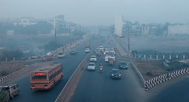 Mumbai s air quality index will be extremely poor on November 4 and 5 IITM Safar forecast Pollution : 4 आणि 5 नोव्हेंबरला मुंबईतील हवा गुणवत्ता निर्देशांक अत्यंत खराब राहणार; IITM 'सफर' चा अंदाज
