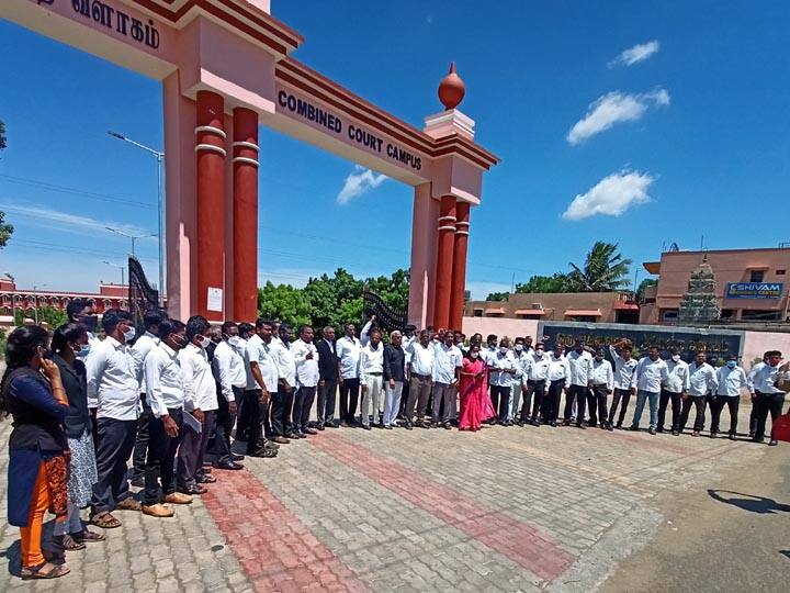 Tanjore lawyers request to file case against court negligence-IG personal SI தஞ்சை வழக்கறிஞர்கள் நீதிமன்ற புறக்கணிப்பு-ஐஜி தனிப்படை எஸ்.ஐ மீது வழக்குப்பதிவு செய்ய கோரிக்கை