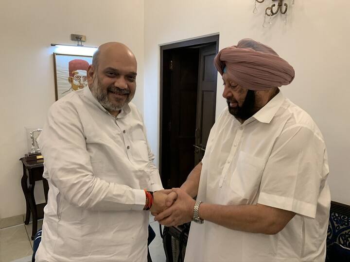 Former Punjab CM Amarinder Singh meets Union Home Minister Amit Shah in Delhi Amarinder Singh: అమిత్ షాతో అమరీందర్ సింగ్ భేటీ.. బీజేపీలో చేరతారా.. పంజాబ్ కాంగ్రెస్‌లో కలవరం!