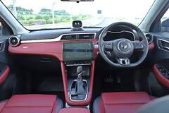 MG Astor Turbo Petrol Automatic : शानदार लुक आणि लेटेस्ट फीचर्सचं कॉम्बिनेशन, पैसा होणार वसूल!