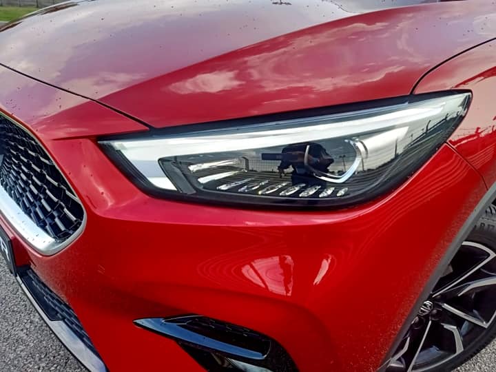 What we like- Looks, quality, interior design, features, ride and handling. What we do not- No diesel, lacks rear seat space and some features like paddle shifters.
