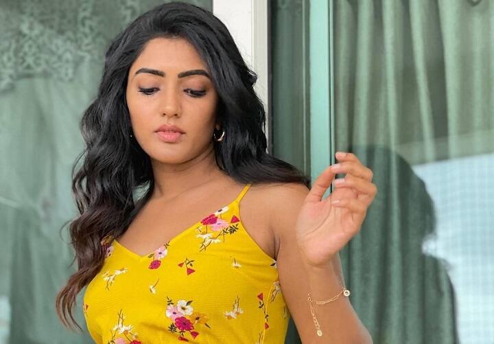 தேவதை வாழ்வது வீடில்லை கோயில் கடவுளின் கால் தடம் பார்க்கிறேன்