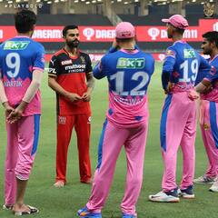 IPL 2021, RR vs RCB: సంజు, చాహల్‌.. ఇద్దరు మిత్రులు! ఆరంభంలో ఎవిన్‌ లూయిస్‌ ఆఖర్లో మాక్స్‌వెల్‌ దంచికొట్టుడు!
