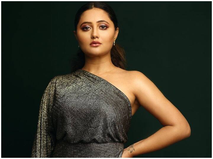 Twitter पर छाईं Rashami Desai: फैन्स भूले नहीं हैं Big Boss 13 की इस कंटेस्टेंट को, Solid Woman के नाम से हो रही हैं Trend Big Boss 13 contestant Rashmi Desai trending in twitter by the name of solid woman Twitter पर छाईं Rashami Desai: फैन्स भूले नहीं हैं Big Boss 13 की इस कंटेस्टेंट को, Solid Woman के नाम से हो रही हैं Trend