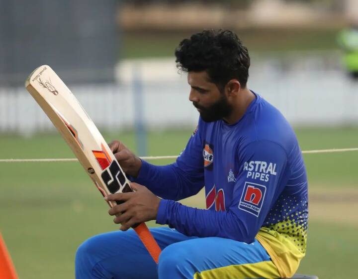 ஐ.பி.எல். வரலாற்றைப் பொறுத்தவரை இரு அணிகளும் இதுவரை 16 முறை நேருக்கு நேர் விளையாடியுள்ளன. அவற்றில் 4 போட்டிகளில் மட்டுமே சன்ரைசர்ஸ் ஹைதராபாத் வெற்றி பெற்றுள்ளது. சென்னை சூப்பர் கிங்ஸ் அணி 12 போட்டிகளில் வெற்றி பெற்றுள்ளது.