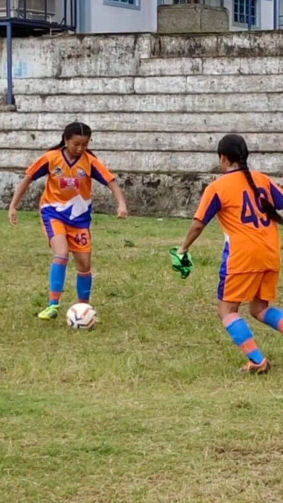 পাহাড়েই ফুটবলার তৈরির কারখানা