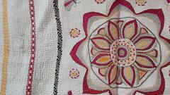 Durga Puja 2021 : রঙ বেরঙের নকশি কাঁথায় মোড়া পূর্ব কলিকাতা সর্বজনীনের মণ্ডপ