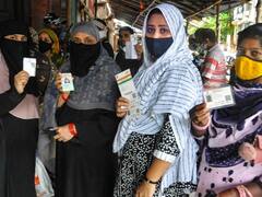 Bhabanipur Bypoll: पश्चिम बंगाल के भवानीपुर विधानसभा सीट पर चुनाव ‘शांतिपूर्ण’, करीब 53 प्रतिशत मतदान हुआ, तस्वीरों में देखें