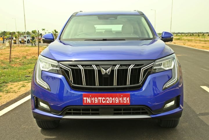 Mahindra XUV700 New SUV Full Prices Revealed Check Price in India ...