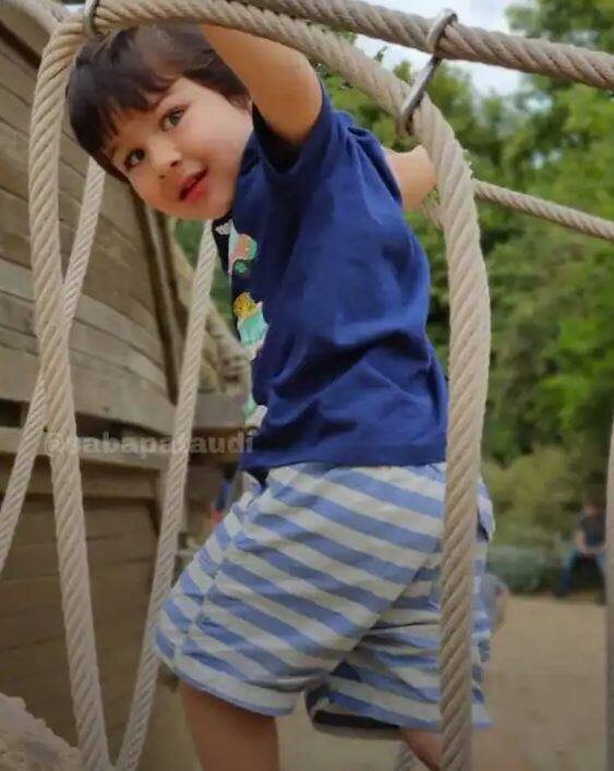 ਸਬਾ ਪਟੌਦੀ ਨੇ ਕੁਝ ਘੰਟੇ ਪਹਿਲਾਂ ਤੈਮੂਰ ਨਾਲ ਆਪਣੀ ਇਹ ਫੋਟੋ ਸਾਂਝੀ ਕੀਤੀ ਸੀ, ਜਿਸ ਵਿੱਚ ਉਹ ਤੈਮੂਰ ਦੇ ਨਾਲ ਇੱਕ ਪਿਆਰਾ ਪੋਜ਼ ਦਿੰਦੀ ਦਿਖਾਈ ਦੇ ਰਹੀ ਹੈ। ਤਸਵੀਰਾਂ ਦੇ ਨਾਲ, ਉਸਨੇ ਕੈਪਸ਼ਨ ਵਿੱਚ ਲਿਖਿਆ, 'ਟਿਮ ਮੇਰੇ ਪਿਆਰੇ।