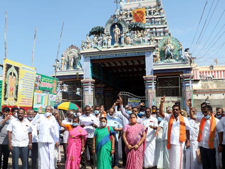 கோயில்களை முழுமையாக திறக்க கோரி சுவாமி மலையில் பக்தர்கள் மற்றும் வணிகர்கள் போராட்டம்