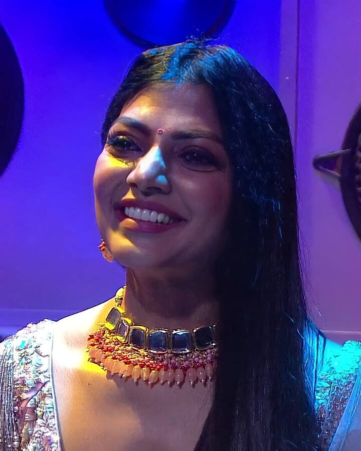 (Photo source:Instagram) ఇక లహరి బిగ్ బాస్ కు ముందు పెద్దగా ఎవరికీ తెలియదు. మూడు వారాల్లోనే మంచి గుర్తింపు సంపాదించుకుంది.