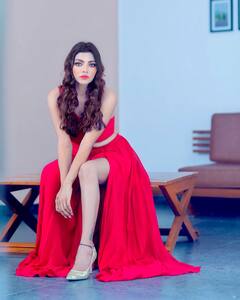 BiggBoss Lahari Shari Latest Photos: అందమంతా ఆమె కళ్లలోనే... బిగ్ బాస్ బ్యూటీ లహరి షారి క్యూట్ పిక్స్