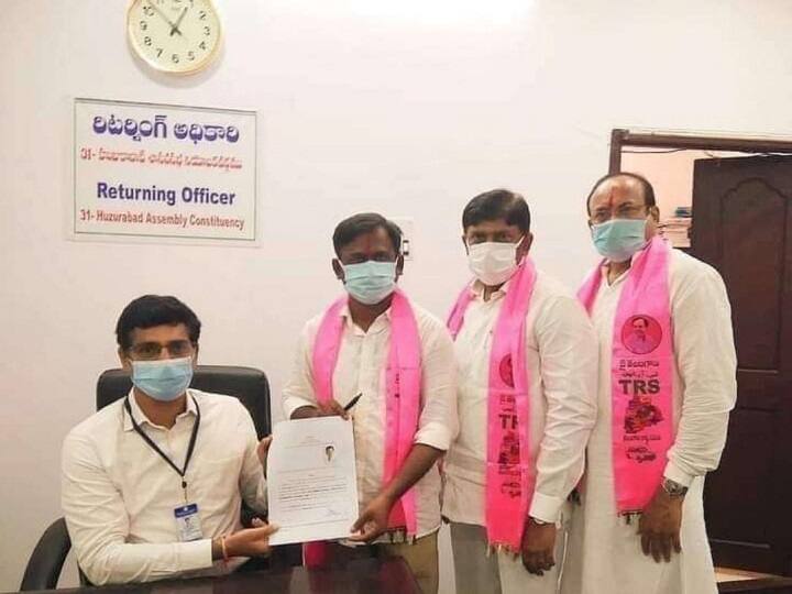 TRS Candidate Gellu Srinivas Yadav Files Nomination for Huzurabad Bypoll Huzurabad News: నామినేషన్ దాఖలు చేసిన గెల్లు శ్రీనివాస్.. ప్రచారంలో పలువురు నేతల మద్దతు