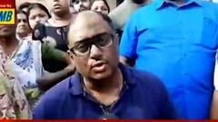 Howrah: দীর্ঘদিন জলমগ্ন এলাকা, হাওড়া পুরসভার বিরুদ্ধে ধর্নায় উত্তর হাওড়ার TMC বিধায়ক| Bangla News