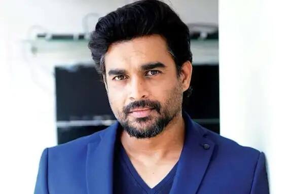 ਆਰ ਮਾਧਵਨ ਨੇ ਵੀ ਕੋਲਹਾਪੁਰ ਦੇ ਰਾਜਾਰਾਮ ਕਾਲਜ ਤੋਂ ਇੰਜਨੀਅਰਿੰਗ ਦੀ ਪੜ੍ਹਾਈ ਕੀਤੀ ਹੈ।