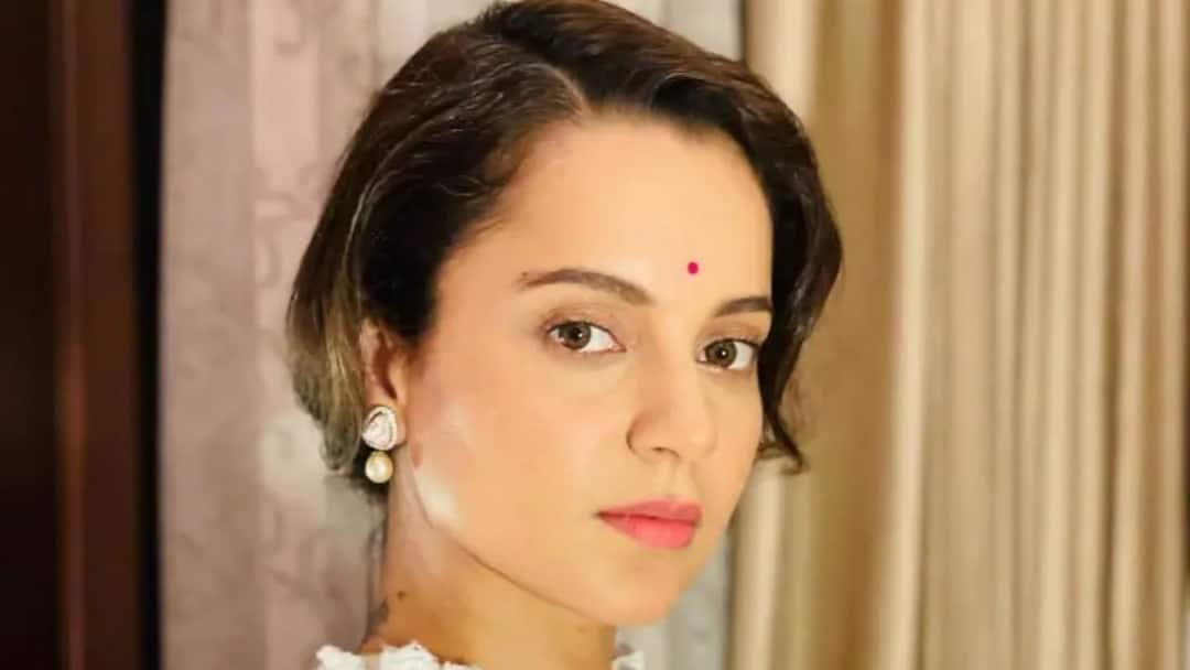 Kangana Ranaut Wraps Up Moradabad Schedule Of Tejas, All Set To Meet UP CM Yogi Adityanath Kangana Ranaut Update: মোরাদাবাদে শ্যুটিং সেরে এবার লখনউয়ে কঙ্গনা রানাওয়াত, দেখা করবেন যোগী আদিত্যনাথের সঙ্গে