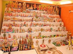 Navarathri | தமிழ்நாட்டில் நவராத்திரி இப்படித்தான்.. கொலு.. இனிப்பு.. பெண் தெய்வ வழிபாடு