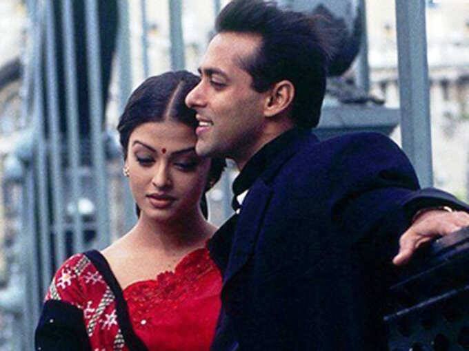 Salman Khan- Aishwarya Rai: संजय लीला भंसाली की फिल्म 'हम दिल दे चुके सनम' की शूटिंग के दौरान ऐश्वर्या राय और सलमान खान एक-दूसरे के करीब आए. दोनों ही इस रिश्ते को लेकर सीरियस थे. मीडिया रिपोर्ट्स के मुताबिक, सलमान के गुस्से से परेशान होकर ऐश्वर्या ने सलमान से दूरी बना ली थी.
