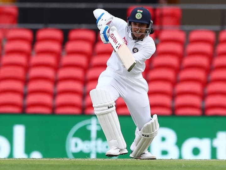 Smriti Mandhana ने किया कमाल, डे-नाइट टेस्ट में शतक लगाने वाली भारत की पहली क्रिकेटर बनी