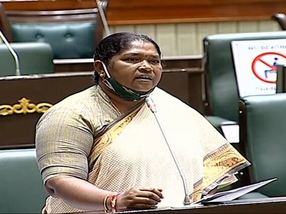 MLA Seethakka Interview: కాంగ్రెస్ లో Rahul Gandhi టార్గెట్ వాళ్లే | ABP DESAM