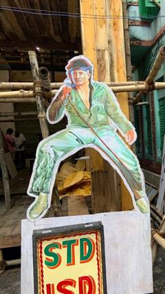 WATCH: Ananya Panday Plays 'Happy Birthday' On Piano For Suhana Khan But There's A Twist