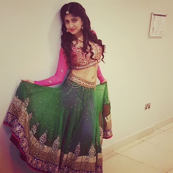 పంజాబీ పిల్ల.. పరువాల ఖిల్లా - Image Credit: Poonam Kaur/Instagram
