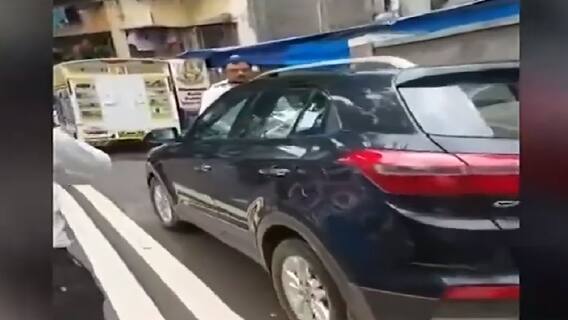 वाहनचालकाची मुजोरी, वाहतूक पोलिसाला बोनेटवर बसवून नेलं, काही तासातच चालकाला बेड्या