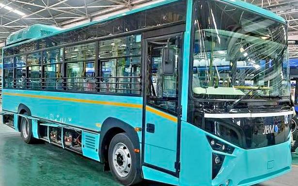 Karnataka: First E-Bus Unveiled In Bengaluru, To Hit Roads In November Karnataka: First E-Bus Unveiled In Bengaluru, To Hit Roads In November