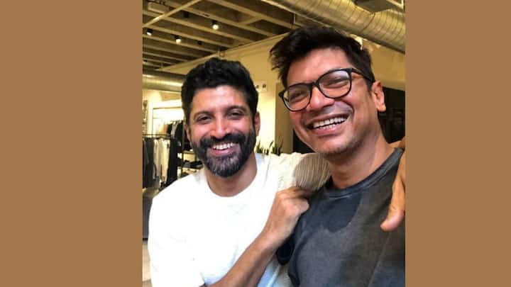 'সুনো না' গানটি 'ঝংকার বিটস' ছবির। গানটি খুবই জনপ্রিয় হয়।