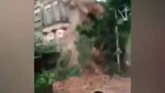 Kolkata building collapses due to heavy rainfall in the city, no loss of life