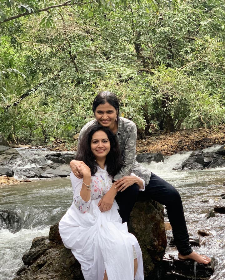 (Photo Courtesy: Instagram) తన లాంటి ప్రకృతి ప్రేమికులకు గోవా బెస్ట్ డెస్టినేషన్ అని.. స్నేహితులతి కలిసి ట్రావెల్ చేసినప్పుడు మంచి ఫోటోలను తీయమని డిమాండ్ చేయొచ్చంటూ కామెంట్ చేసింది సునీత. 