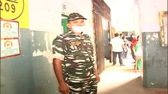 WB By polls 2021: ভবানীপুরের 'হাইভোল্টেজ' উপনির্বাচনে ভোটের হার প্রায় ৫৫ শতাংশ | Bangla News