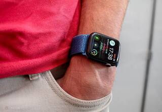 விபத்தில் அடித்து வீசப்பட்ட நபர்.. சட்டென ஆம்புலன்ஸை அழைத்த ஸ்மார்ட் வாட்ச்..!