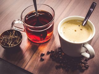 Health Care Tips: चहामध्ये साखरे ऐवजी करा गुळाचा वापर; जाणून घ्या फायदे